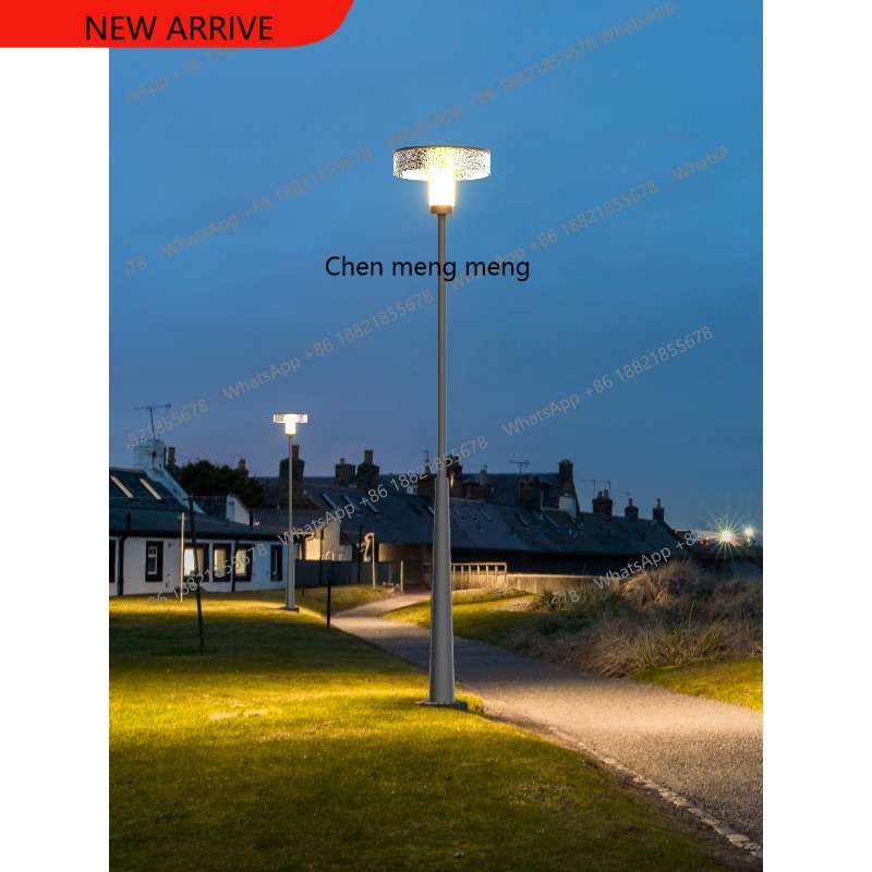 Outdoor Lighting Poles - Lampu Taman Tenaga Surya Tiang Tinggi