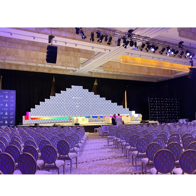 Panel Layar LED Elektronik P4. - Outdoor Lighting Rental ulasan dan harga