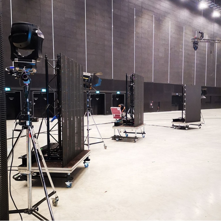 Panel Layar LED Elektronik P4. - Outdoor Lighting Rental ulasan dan harga